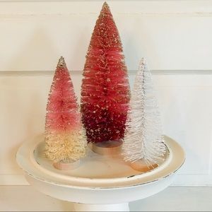 Brush Christmas Trees •Set of 3 •Shades of Pink